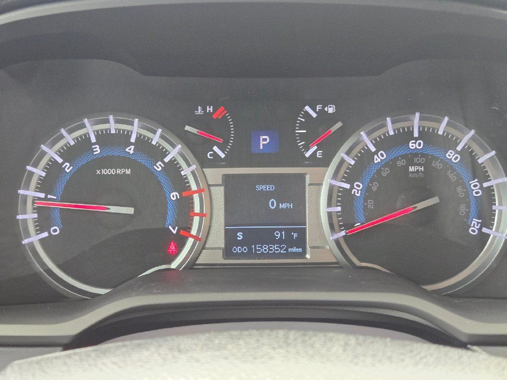 Used 2018 Toyota 4Runner SR5 Premium AWD/4WD image 24