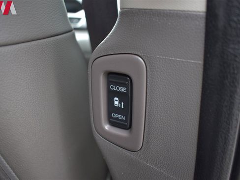 Used 2015 Honda Odyssey EX-L image 23