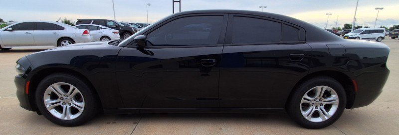 Used 2020 Dodge Charger SXT RWD image 5