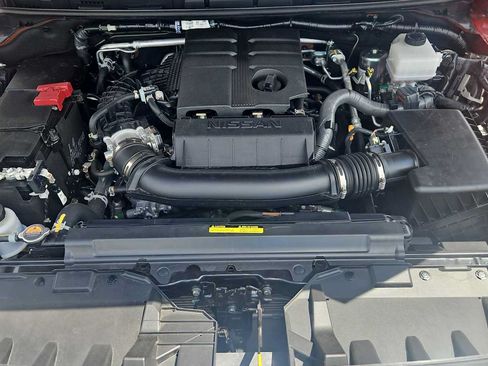 Used 2026 Nissan Frontier Pro-X w/ Tow Package RWD image 17
