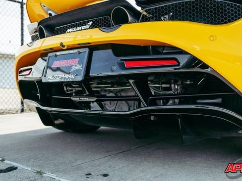 Used 2020 McLaren 720S Performance RWD image 47