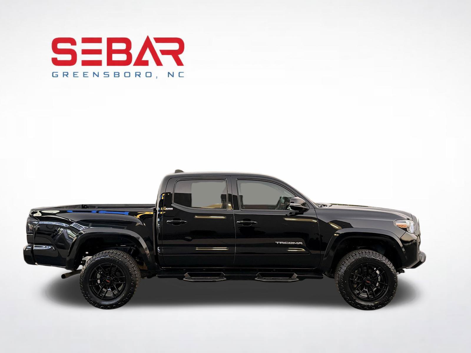 Used 2023 Toyota Tacoma SR5 w/ Technology Package AWD/4WD image 7
