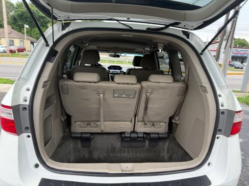 Used 2011 Honda Odyssey EX-L image 24