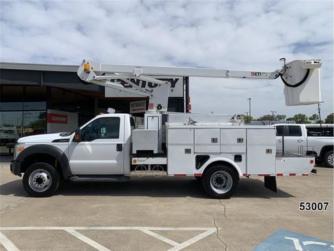 Used 2012 Ford F550 2WD Regular Cab Super Duty w/ PWR Equipment Group image 6