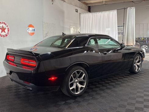 Used 2015 Dodge Challenger SXT Plus RWD image 3