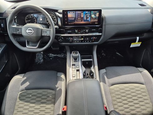 New 2026 Nissan Pathfinder SV FWD image 10