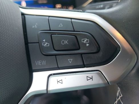 Used 2022 Volkswagen Taos SE AWD/4WD image 18