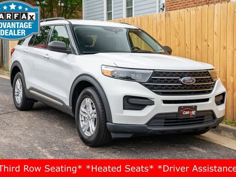 Used 2021 Ford Explorer XLT AWD/4WD image 3