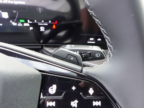 New 2025 Audi Q5 Premium image 17