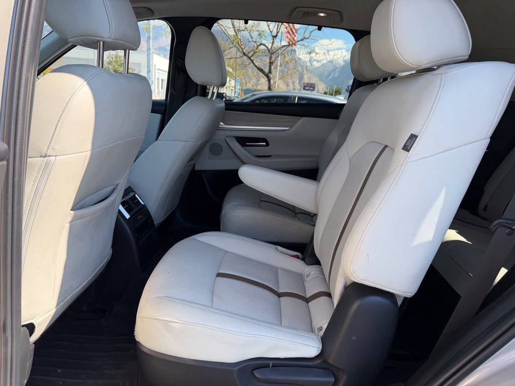 Used 2024 MAZDA CX-90 Plug-In Hybrid w/ Premium Plus AWD/4WD image 26