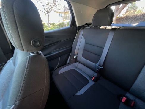 Used 2025 Chevrolet TrailBlazer LT image 37