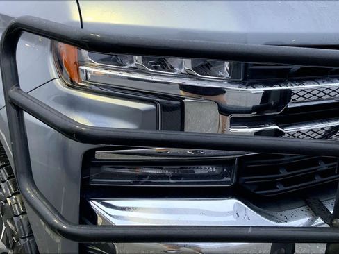 Used 2021 Chevrolet Silverado 1500 LT image 26