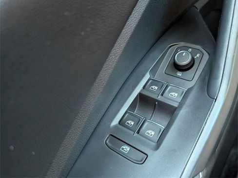 Certified 2024 Volkswagen Jetta S image 29