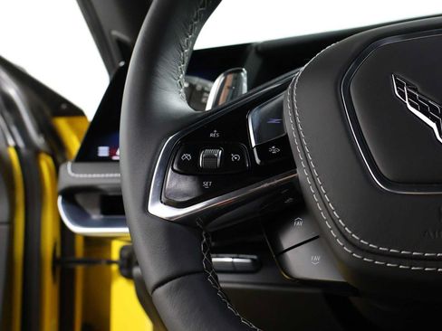 Used 2026 Chevrolet Corvette Z06 RWD image 23
