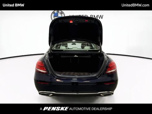 Used 2017 Mercedes-Benz E 300 image 21