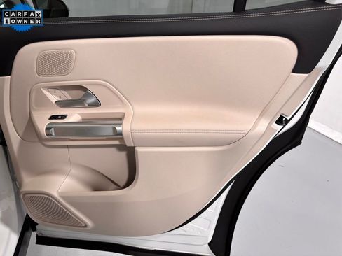 Certified 2024 Mercedes-Benz EQB 300 4MATIC image 26