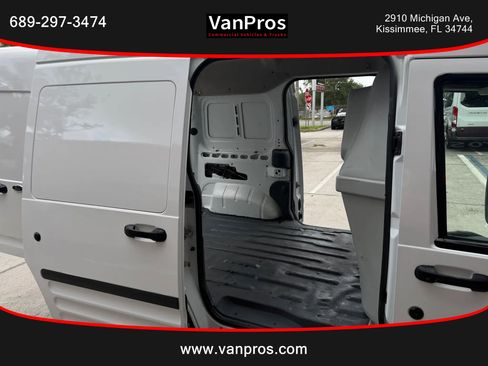 Used 2013 Ford Transit Connect XL image 10