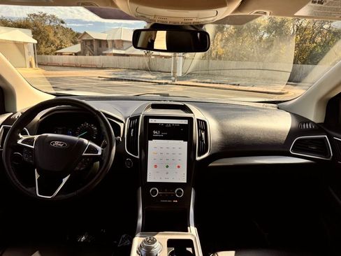 Used 2023 Ford Edge SEL image 26