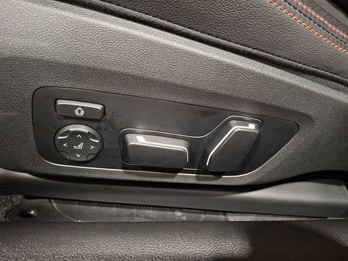 Used 2025 BMW 440i xDrive Convertible image 12