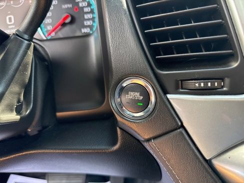 Certified 2020 Chevrolet Suburban Premier w/ Premier 6.2L Value Package image 20