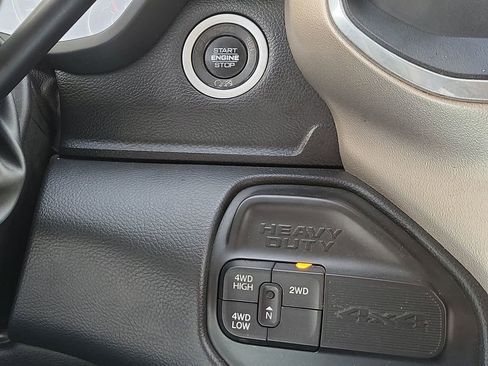 Used 2019 RAM 3500 Laramie image 16