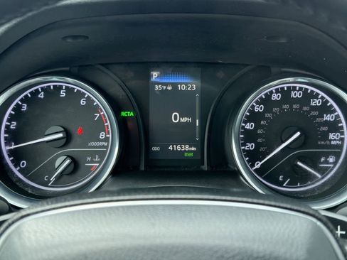 Used 2019 Toyota Camry SE image 33