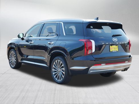 Used 2024 Hyundai Palisade Calligraphy AWD/4WD image 5