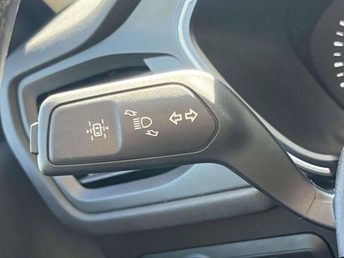 Used 2022 Ford Escape SE w/ Convenience Package FWD image 34