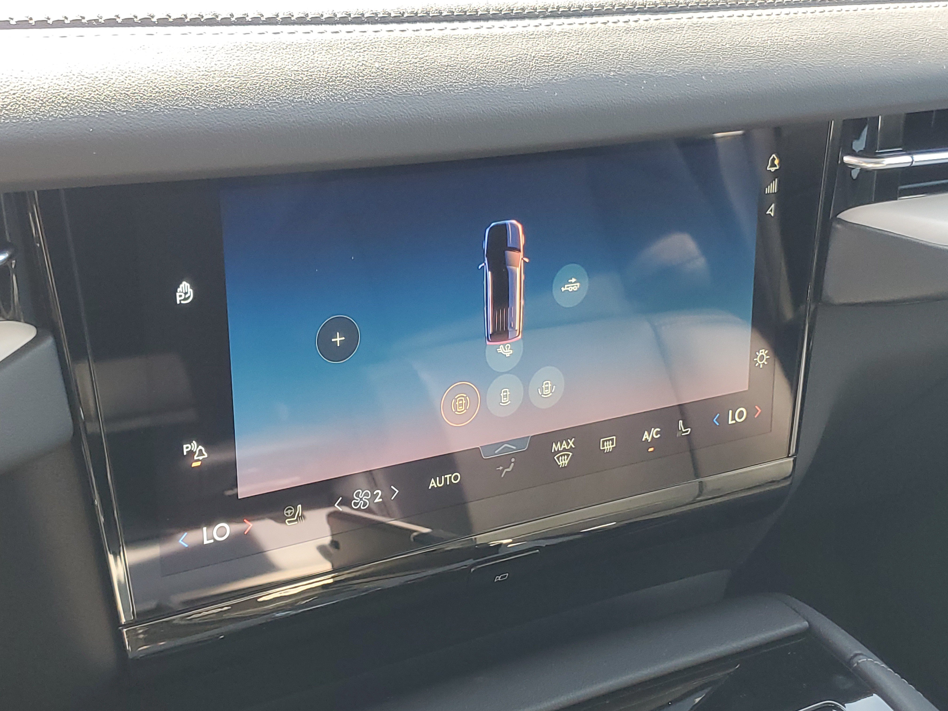 New 2027 Lincoln Navigator Reserve AWD/4WD image 24