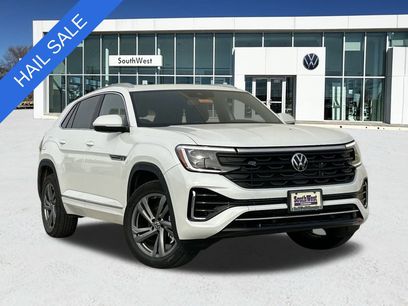 New 2024 Volkswagen Atlas Cross Sport SEL R-Line