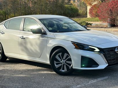 New 2025 Nissan Altima 2.5 S