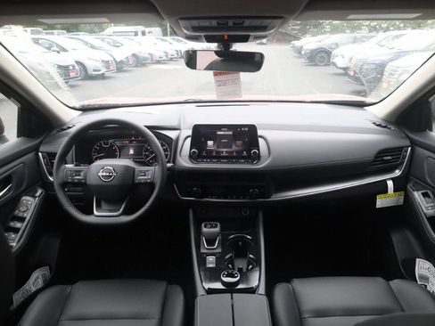 New 2026 Nissan Rogue SV AWD/4WD image 7