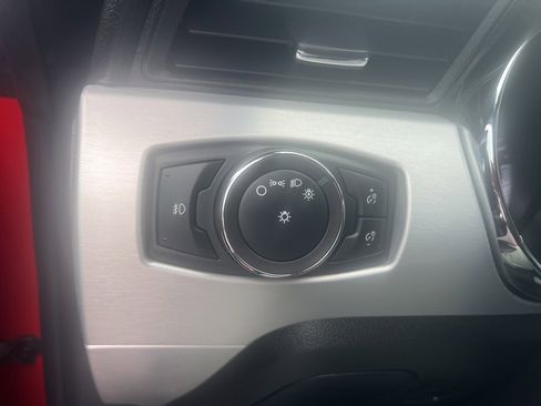 Used 2015 Ford Mustang GT Premium image 17