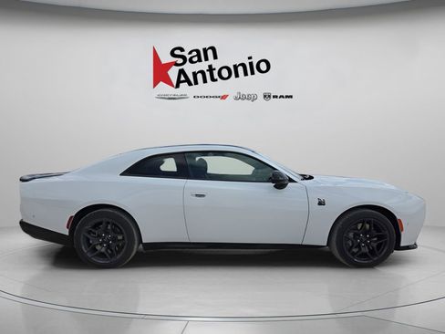 New 2026 Dodge Charger Scat Pack w/ Blacktop Package AWD/4WD image 9