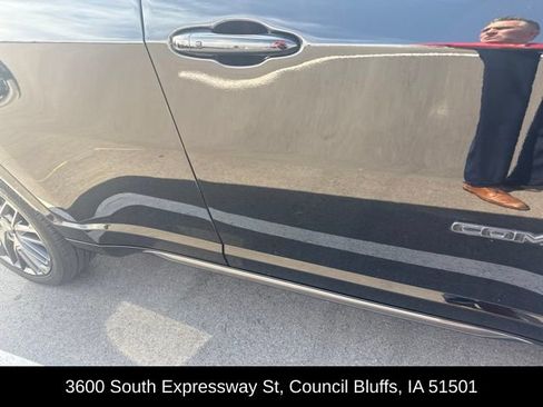 Used 2023 Jeep Compass High Altitude AWD/4WD image 6