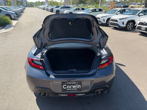 Used 2025 Toyota GR86 RWD image 17