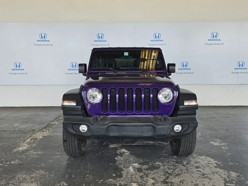 Used 2023 Jeep Wrangler Unlimited Sport AWD/4WD image 3