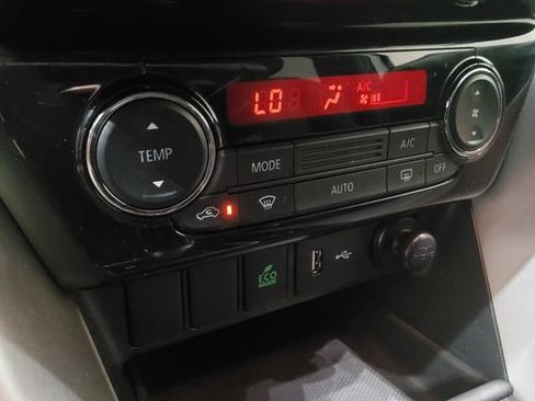Used 2022 Mitsubishi Eclipse Cross ES FWD image 25