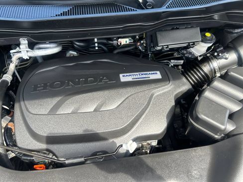Used 2018 Honda Pilot Elite image 23