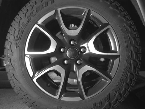 Used 2025 Jeep Compass Trailhawk AWD/4WD image 15