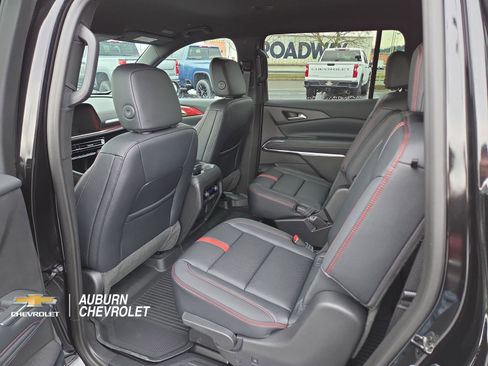 New 2026 Chevrolet Traverse RS w/ LPO, Floor Liner Package AWD/4WD image 22