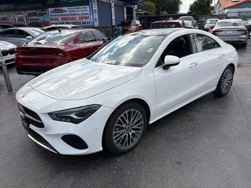 Used 2025 Mercedes-Benz CLA 250 image 11