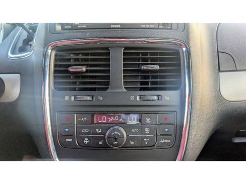 Used 2019 Dodge Grand Caravan GT image 26