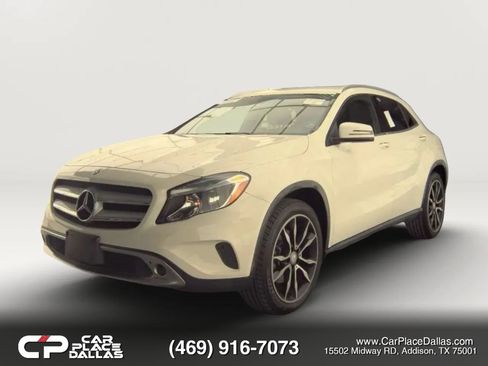 Used 2016 Mercedes-Benz GLA 250 image 2