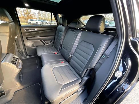 New 2026 Volkswagen Atlas Cross Sport SEL R-Line image 15