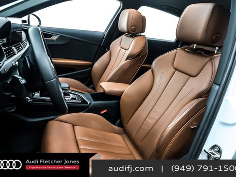 Used 2023 Audi A4 2.0T Premium w/ Convenience Package image 18