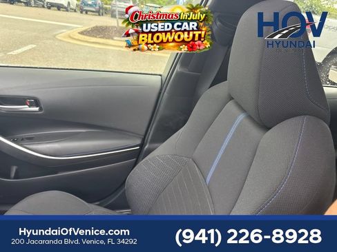 Used 2021 Toyota Corolla SE w/ SE Premium Package FWD image 13