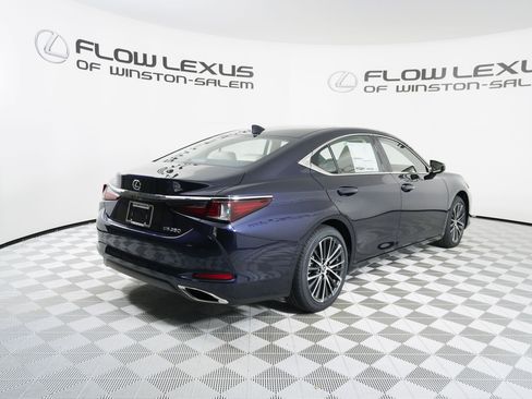 New 2025 Lexus ES 350 w/ Premium Package image 7