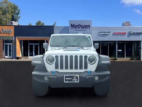 Used 2023 Jeep Wrangler Unlimited Rubicon 4xe w/ Cold Weather Group AWD/4WD image 8