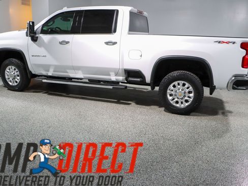 Used 2024 Chevrolet Silverado 2500 LTZ AWD/4WD image 10